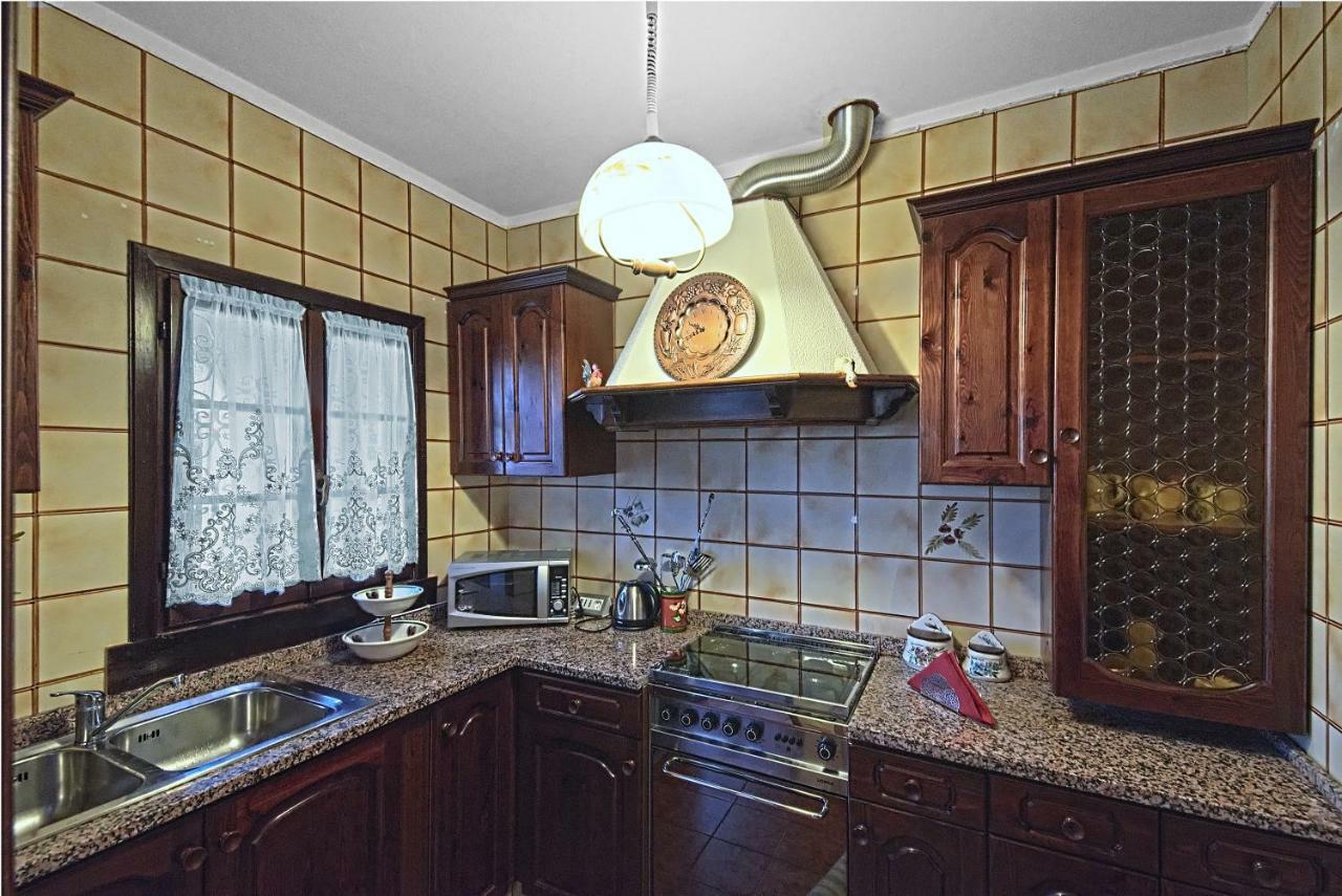 クアルト・ダルティーノ Vecchia Favola Houseヴィラ エクステリア 写真
